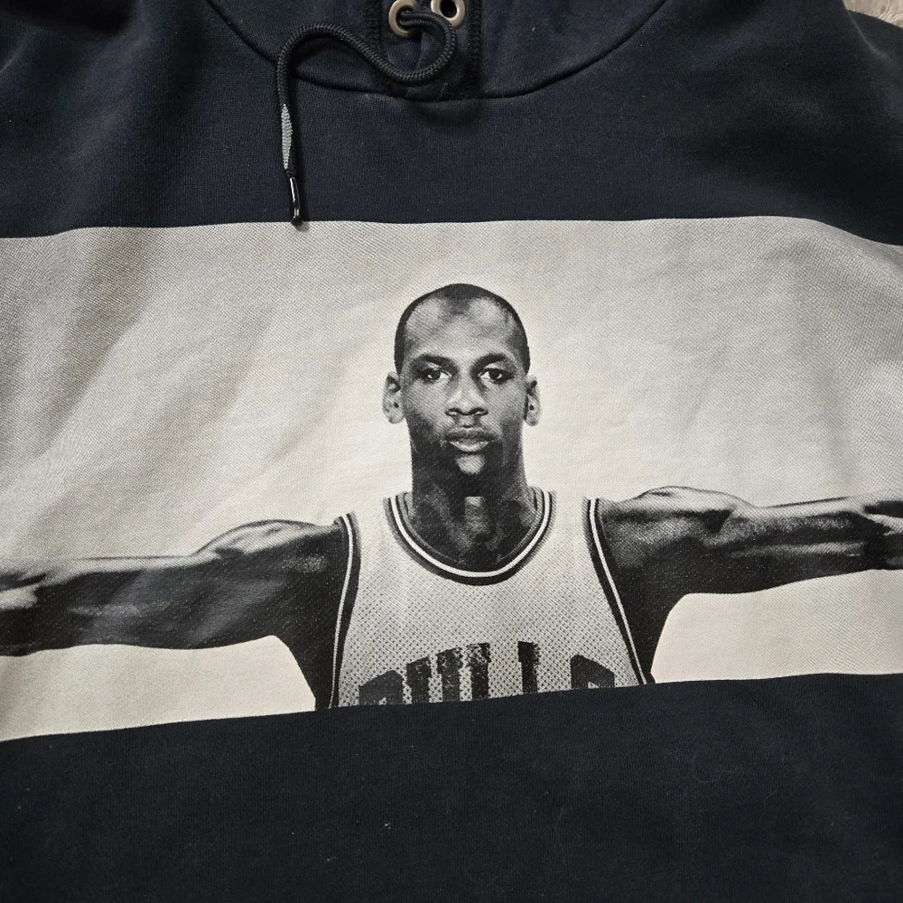 JORDAN‎ arms Wide Open Graphic Hoodie